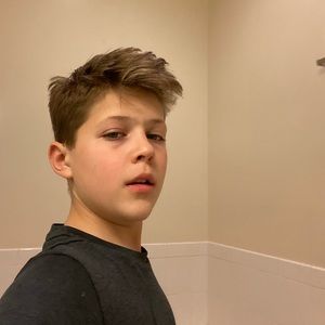 Meet your Posher, Abe